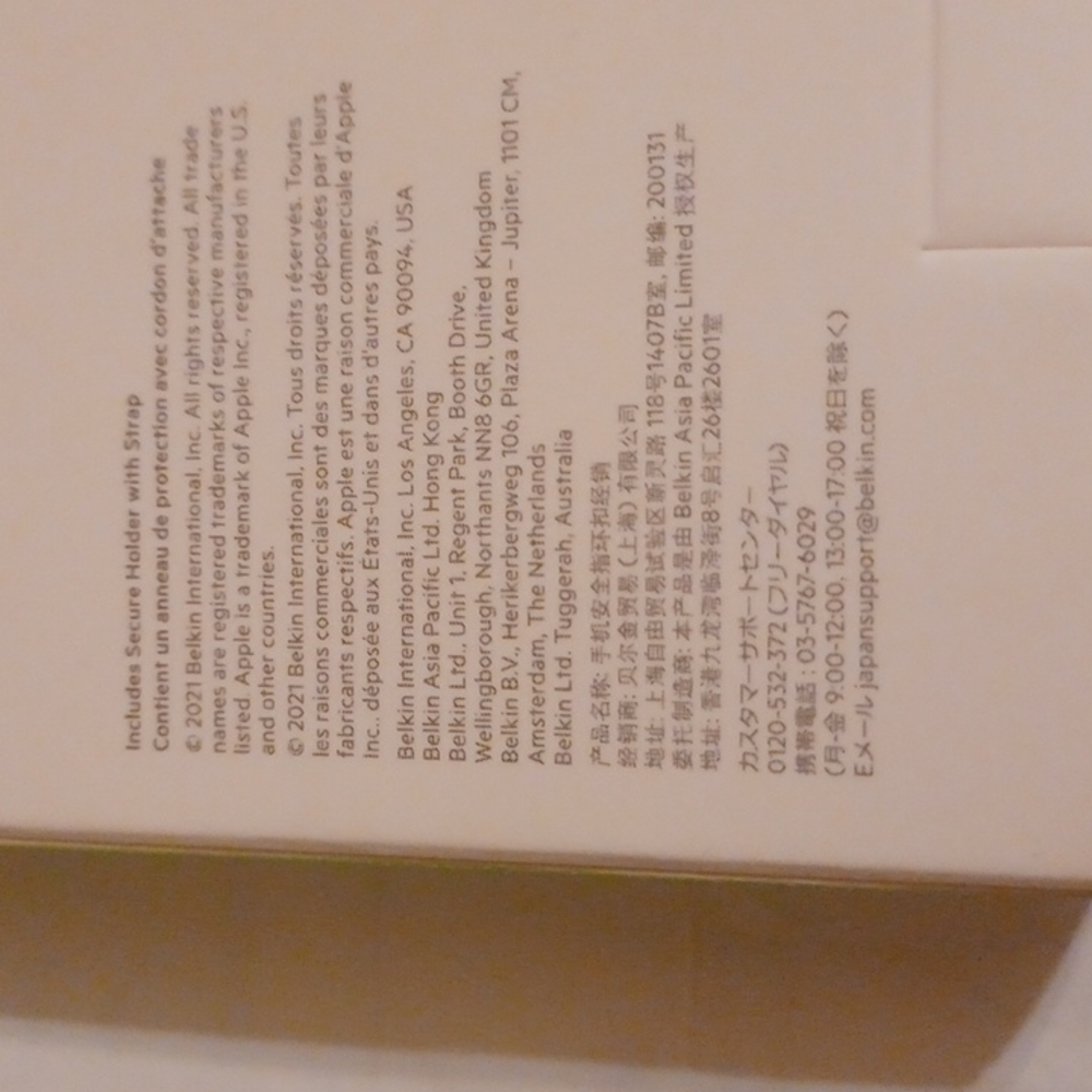 NIB Belkin Secure Holder with Strap for Apple AirTag - Picture 4 of 6